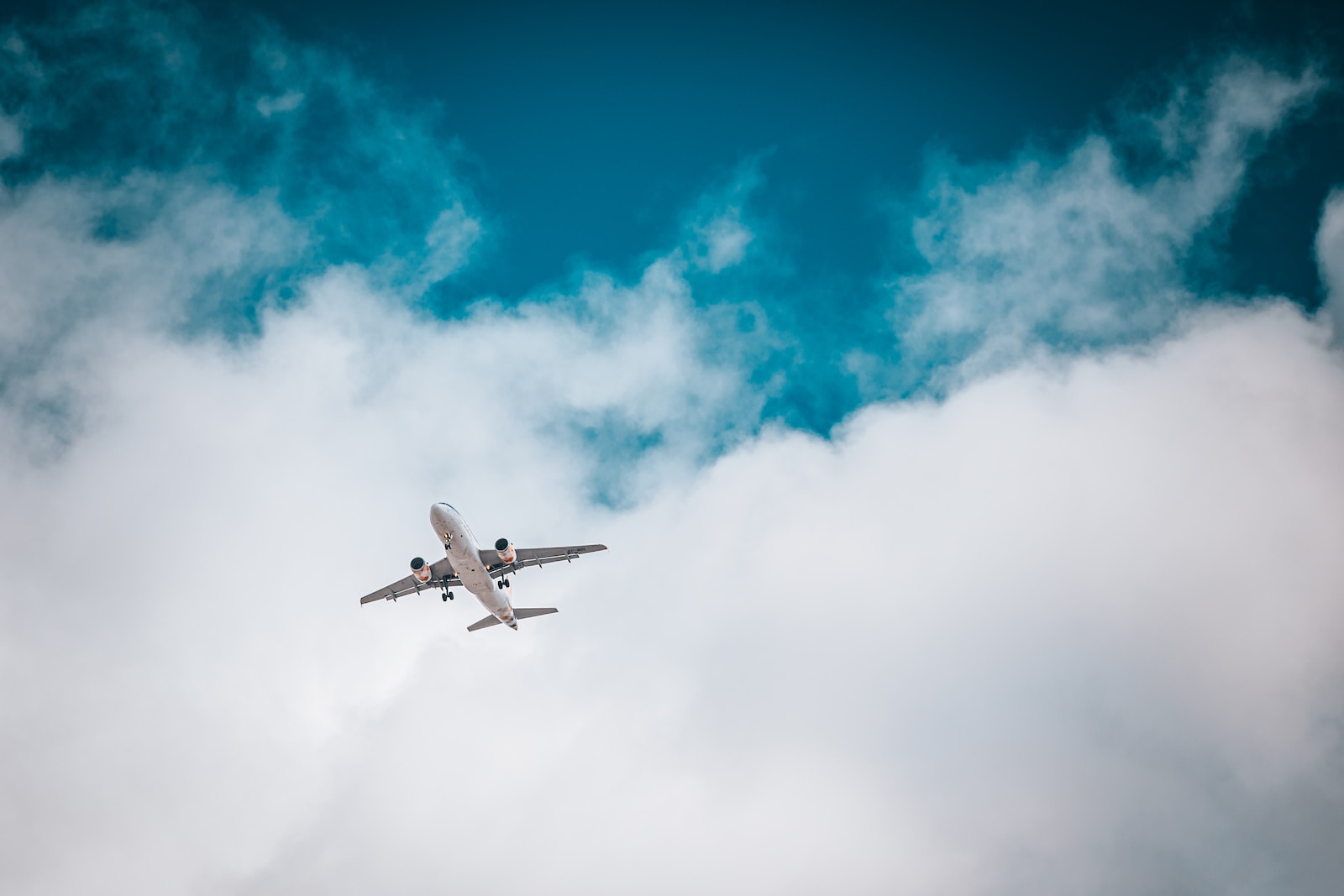 DÍA 9: Vuelo de regreso a Lima y Santo Domingo